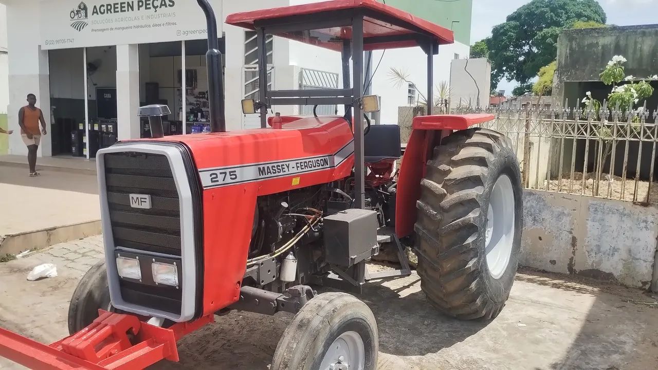 Trator Massey 275 4x2