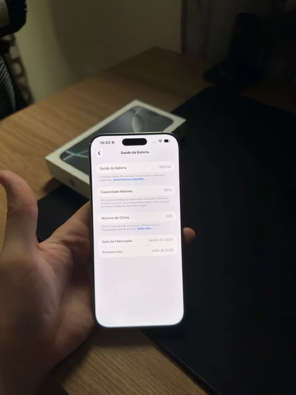 Iphone 16 Pro Max  256GB Titânio branco - Foto 3