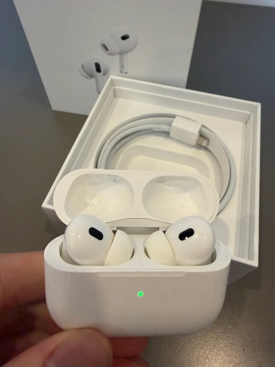Airpods Pro 2 (MagSafe) - pouquíssimo uso - Fones de Ouvido