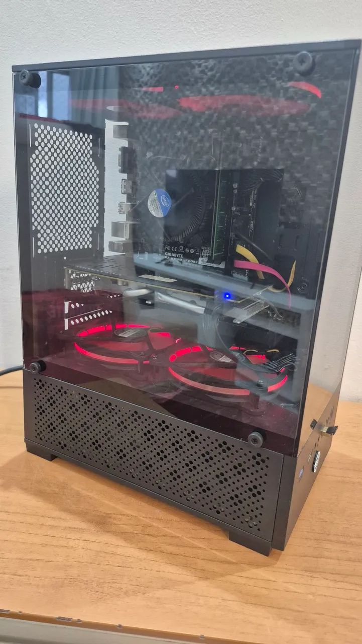 PC GAMER - Intel Core com RX 580 8GB