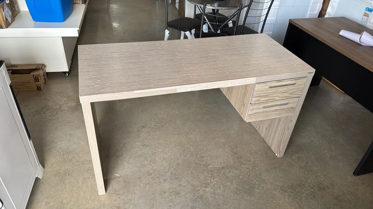 Mesa de estudo / escrivaninha   - Foto 3