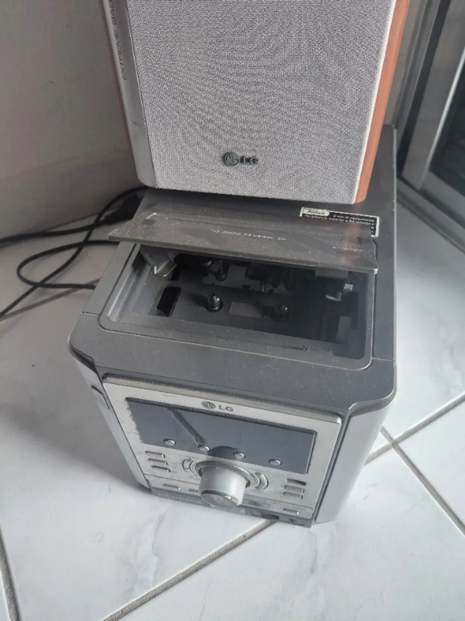  LG LX-U550 Stereo System - Foto 2