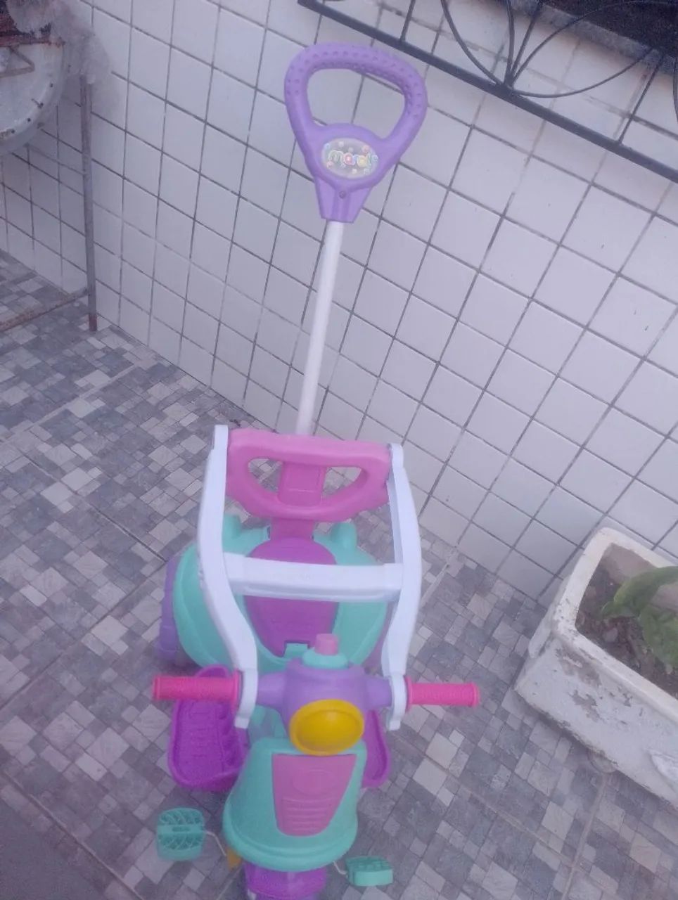 Carinho de passeio de menina 