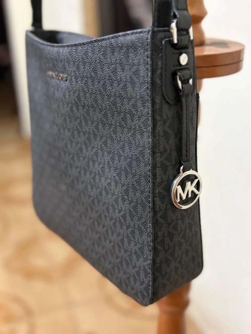 Bolsa Transversal Jet Set Michael Kors  - Foto 3