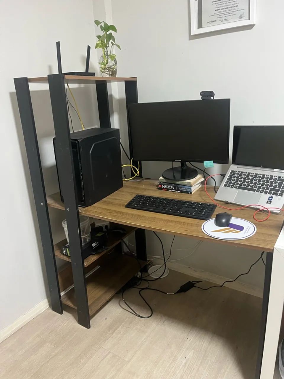Mesa de computador 