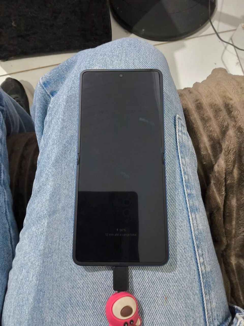 Samsung Galaxy Z Flip 7 256gb - Foto 2