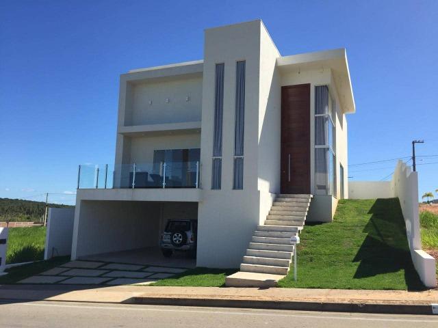 Casa de 4 Quartos no Condomínio Novo Leblon
