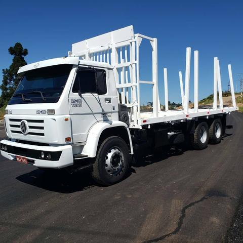 Caminhão Transtora VW 26-310 6x4