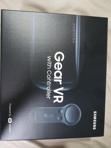 Samsung Gear VR with controller