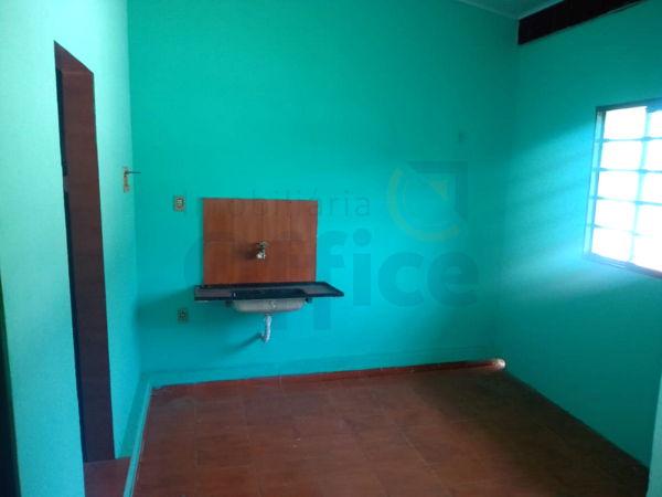 Casa com 1 quarto - Bairro Jardim Nações Unidas em Anápolis - Foto 6