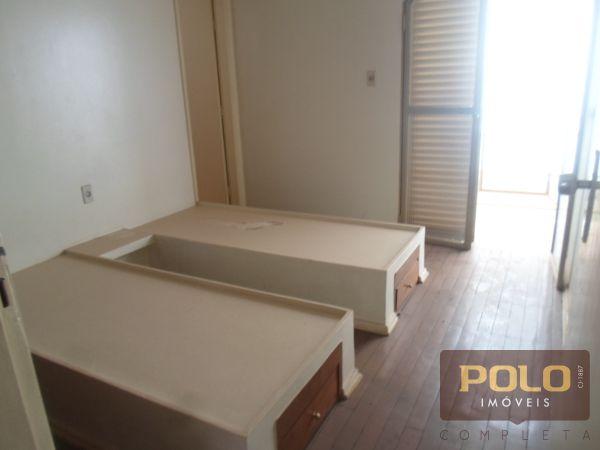 Casa sobrado com 3 quartos - Bairro Setor Marista em Goiânia - Foto 11