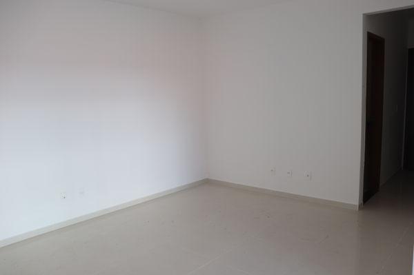 Apartamento com 3 quartos no Condomínio Residencial Lakeside - Bairro Residencial Itaipu - Foto 12