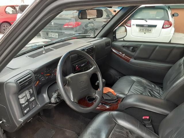 Blazer Executive 4.3 DLX Top - Foto 6
