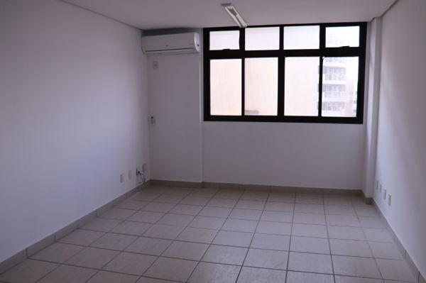 Comercial sala no Edifício Comercial Atlanta Bussines - Bairro Condomínio Cidade Empresari - Foto 5