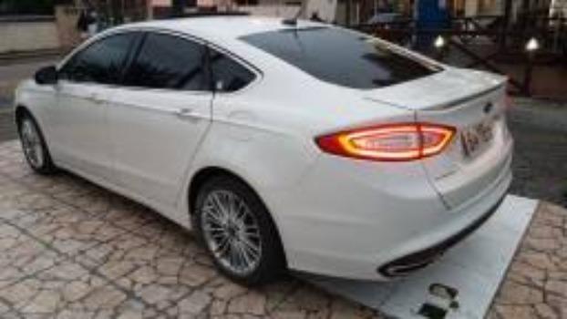 Fusion awg 2016 com apenas 19 mil km - Foto 3