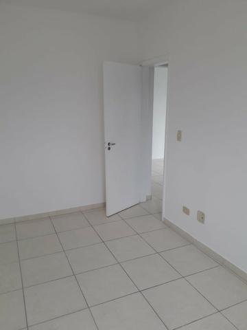 Locação definitiva apto 2 dorms na Ocian Praia Grande 1500 o pacote - Foto 2