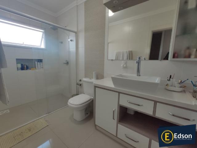Casa 4 Dormitórios/ Sendo 3 Suítes no Pedra Branca! - Foto 9