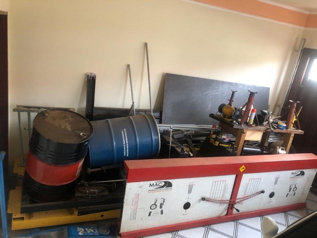 Vendo feramentas para auto center estar completa So vendo completo