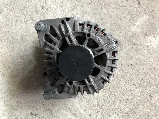 Alternador renautl fluence