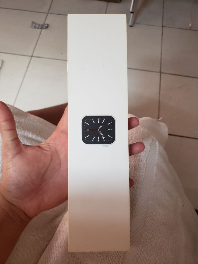 Caixa Apple watch 