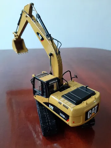 Miniatura Trator De Construção A Fricção Gira 360 De 18 Cm