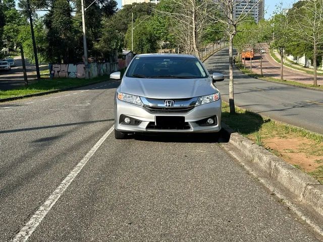 Honda City 2015 em Araucária - Usados e Seminovos