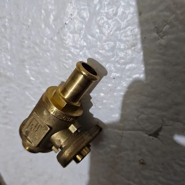 Compactador mini carregadeira caterpillar valvula dreno nova 3124560  - Foto 6