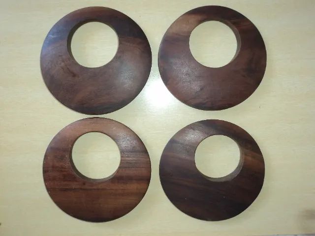 Antigas argolas puxadores de cortina em madeira nobre Jacarandá no tamanho 13 x 13,5 cm - Foto 2