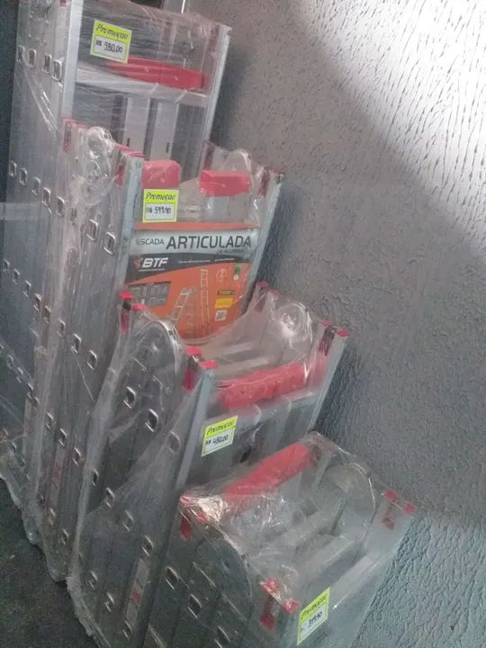 Escada Articulada 
