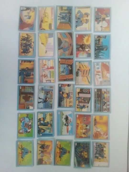 Lote de figurinhas retiradas do álbum Loucademia de Polícia, Cromy, 1991 - Foto 3