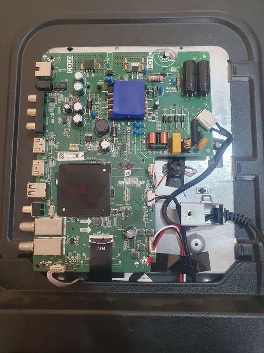 TV LED Panasonic 32 polegadas - Foto 4