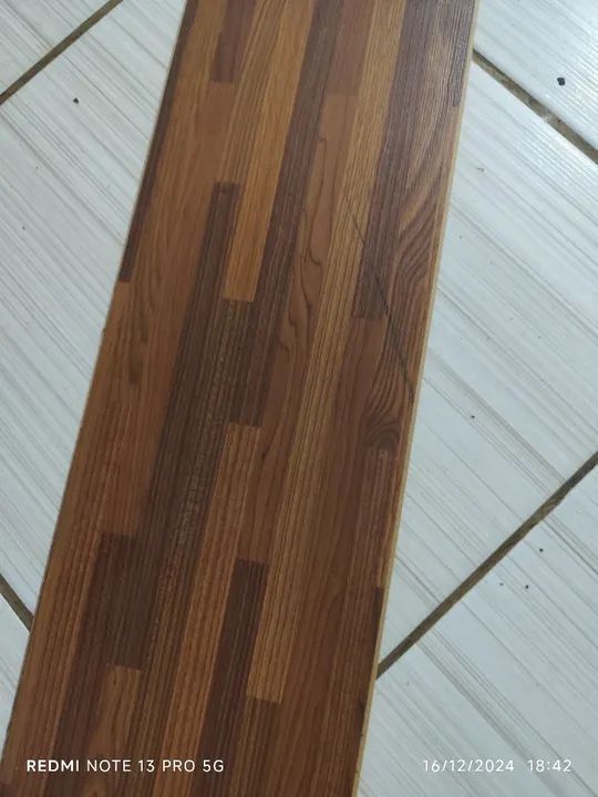 Piso Laminado Usado clicado sem manta