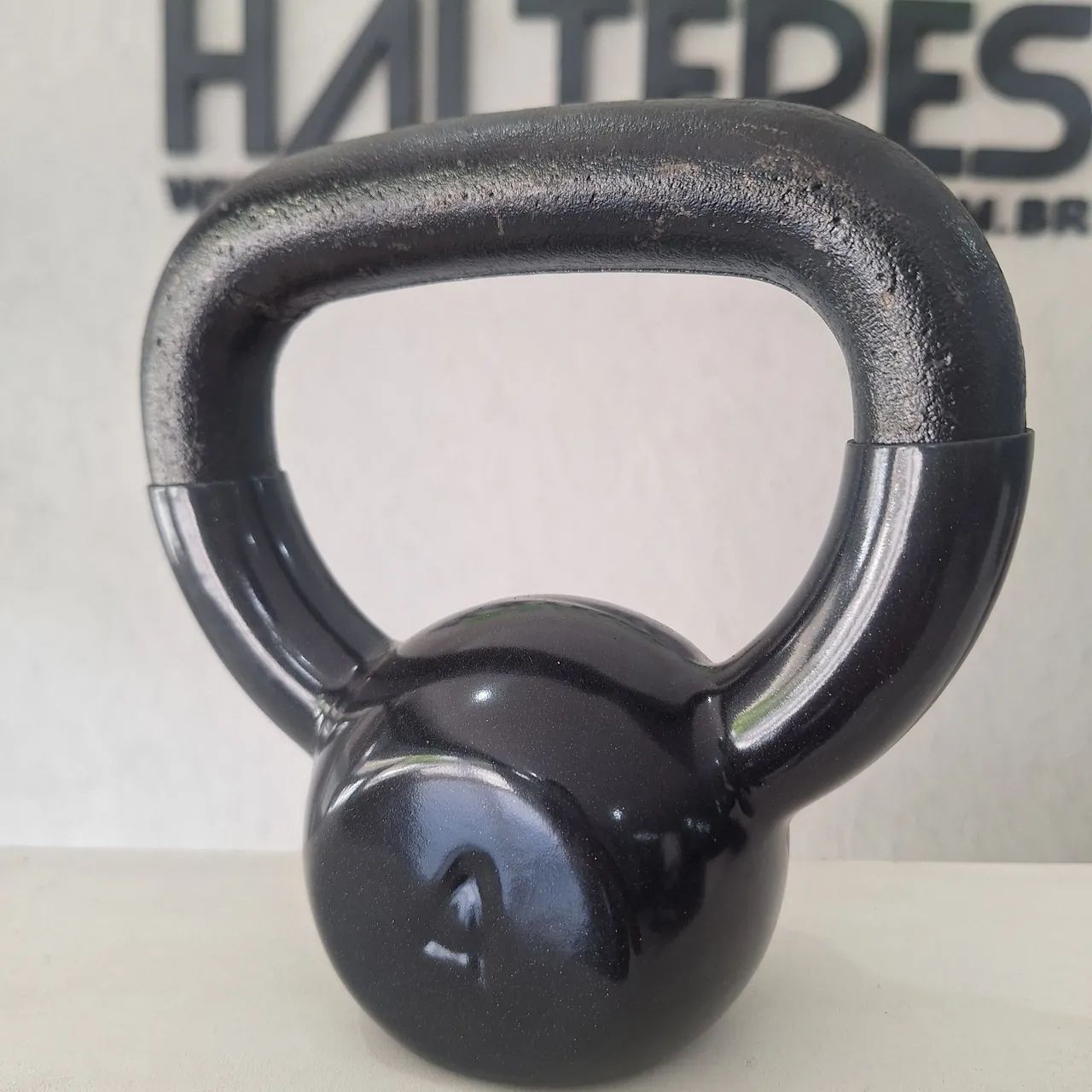 Kettlebell 4kg Preto Peso Alça por R$ 59,96 cada