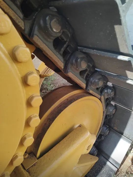 Trator de Esteira Caterpillar D6N XL ano 2013, rodantes novos, em SP - Foto 4