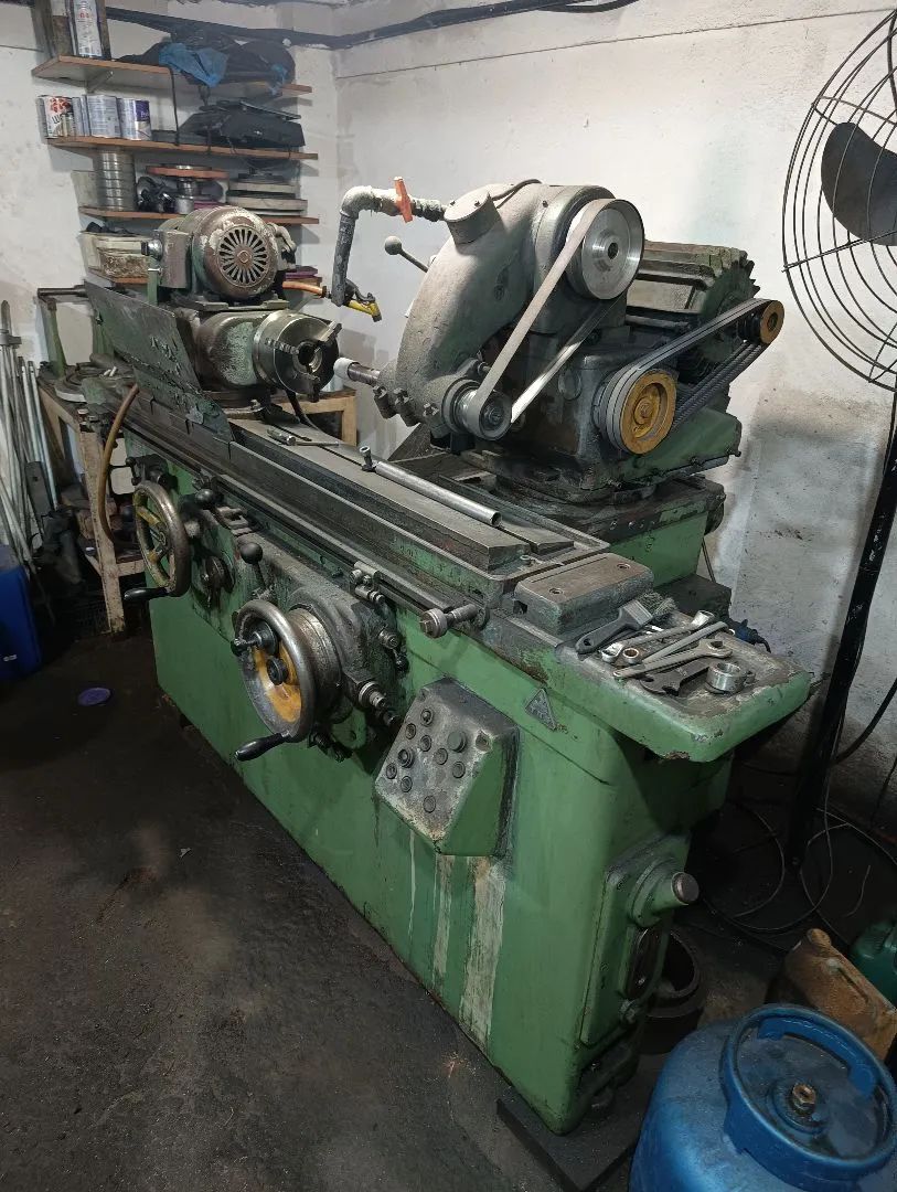 Retifica cilíndrica TOS - Foto 4