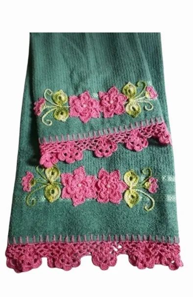 Jogo de toalhas  banho/rosto com detalhes em crochê - Foto 2