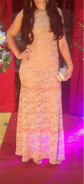 Vestido de renda longo bege - Novo