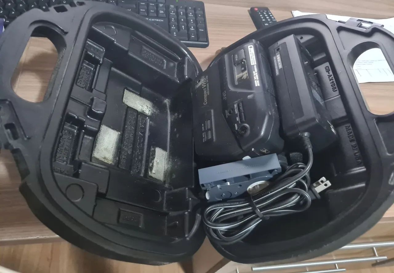 Filmadora JVC Antiga - Usada