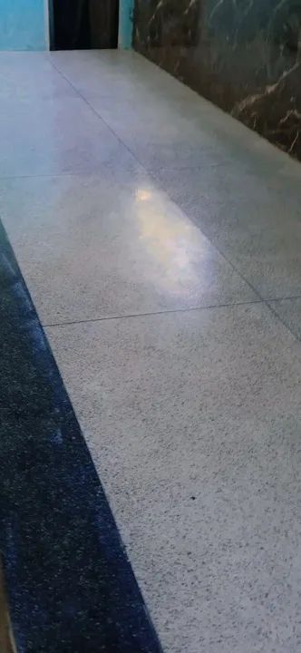 Trabalho com acabamento de piso de granilite  - Foto 2