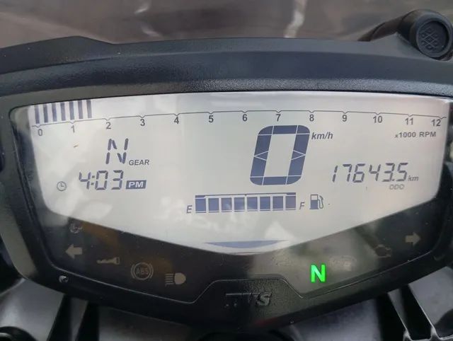 Apache RTR 200  - Foto 5
