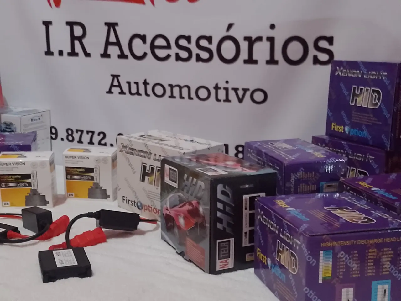 Lâmpada de xénon pra vários modelos de carro aceito cartão!