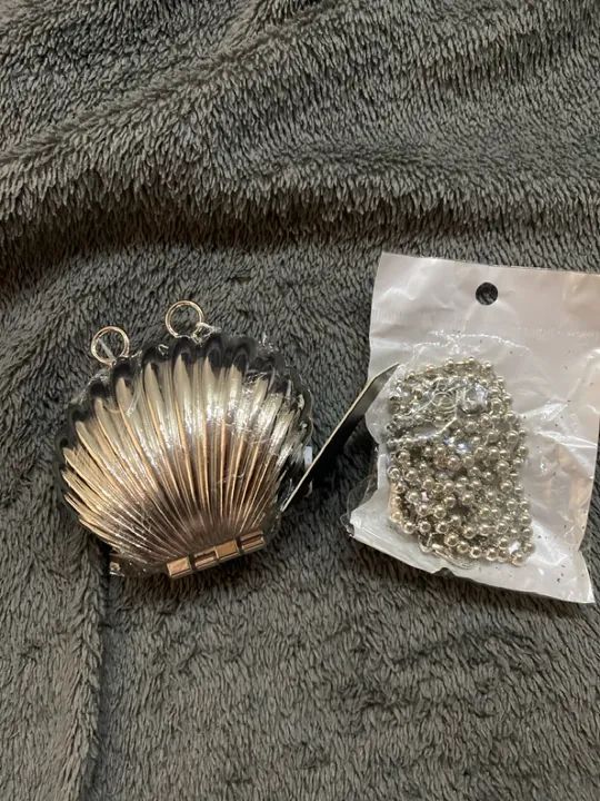 Bolsa de mão concha prateada - Foto 4