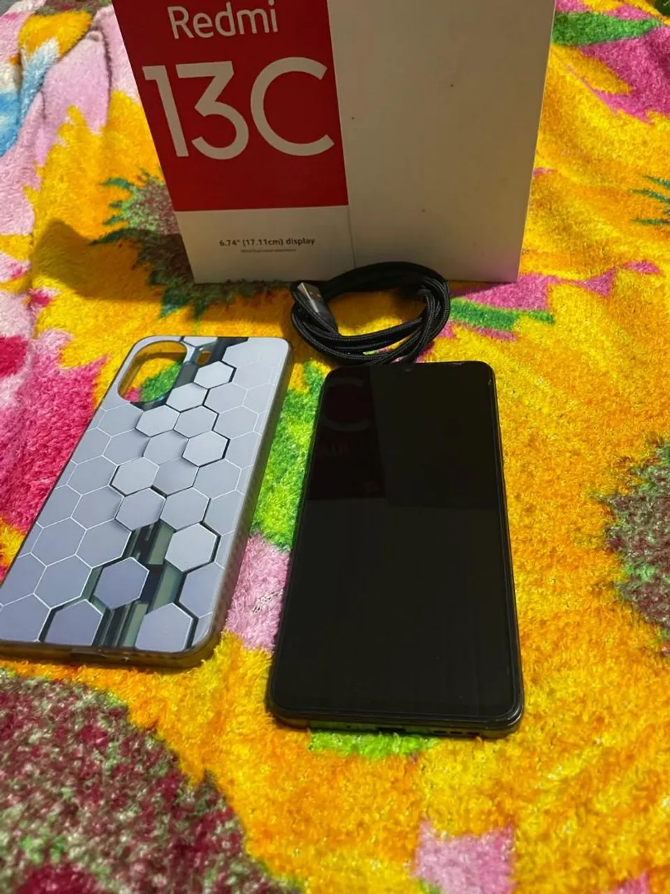 Redmi 13C de 256 gigas todo original sem trinco e sem defeito funciona tudo