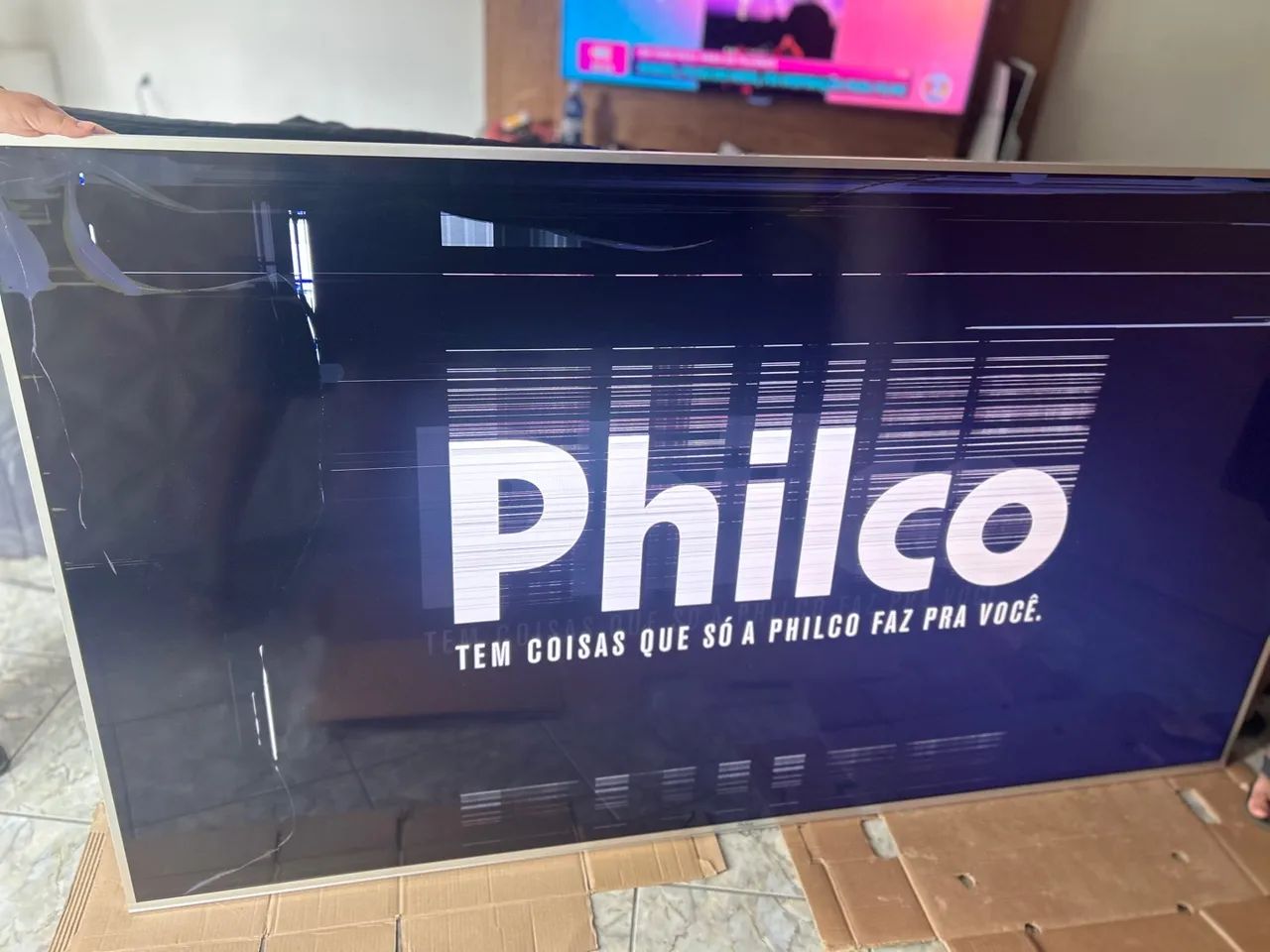 TV Philco 85 polegadas led 4kcom tela danificada - Peças e Acessórios ...