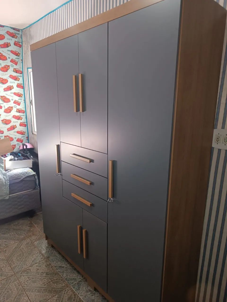 Guarda Roupa Taurus Novo 