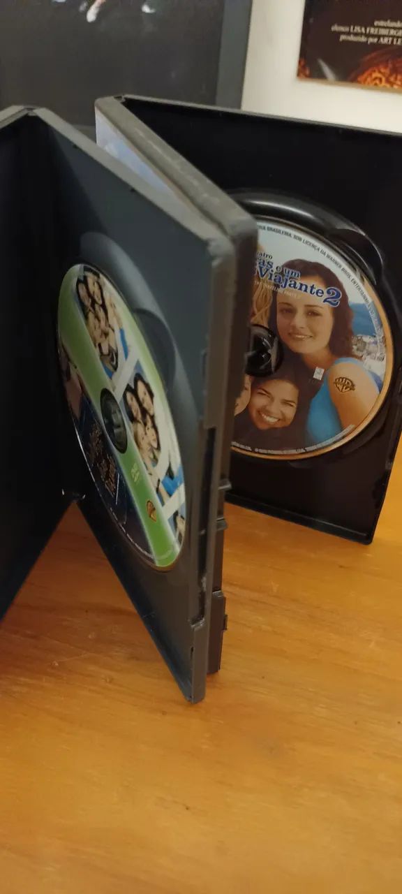 Quatro Amigas e um Jeans Viajante - DVD - Foto 4