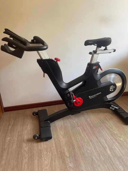 Bicicleta ergométrica Tomahawk