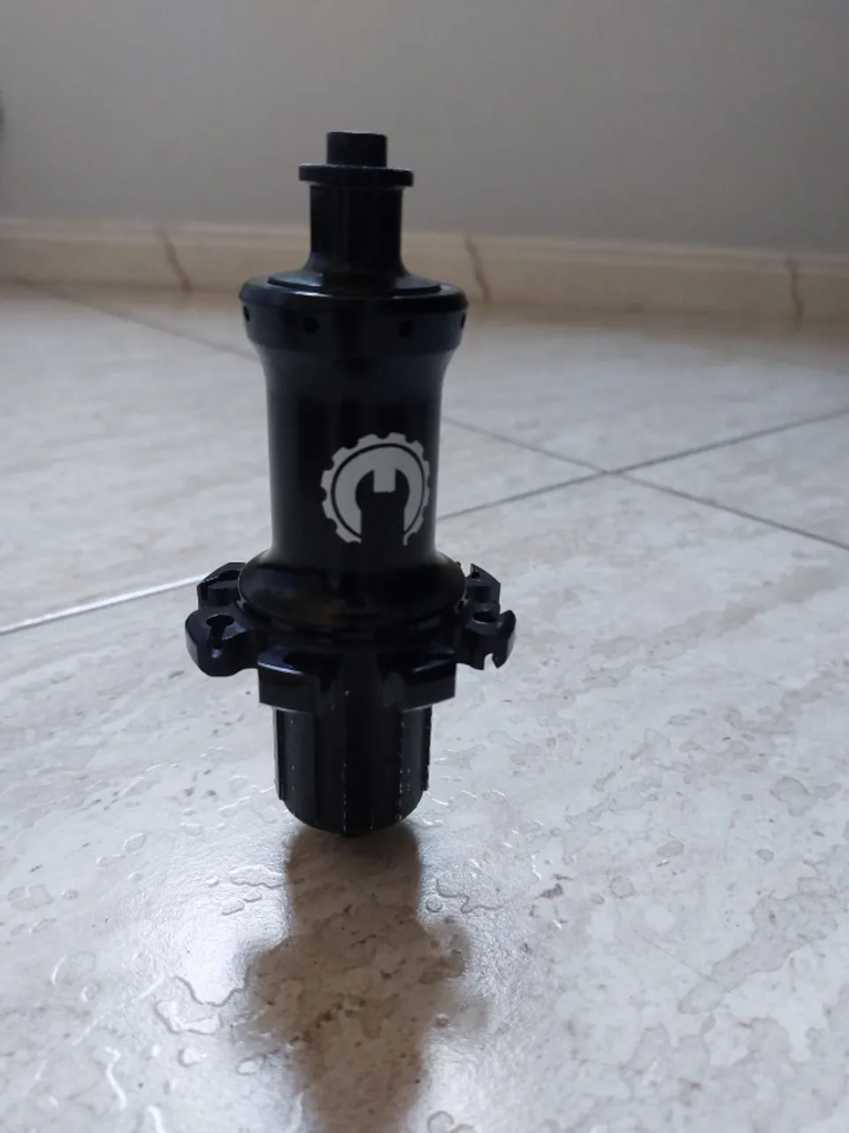 Cubo Traseiro Elite Wheels 24 Furos