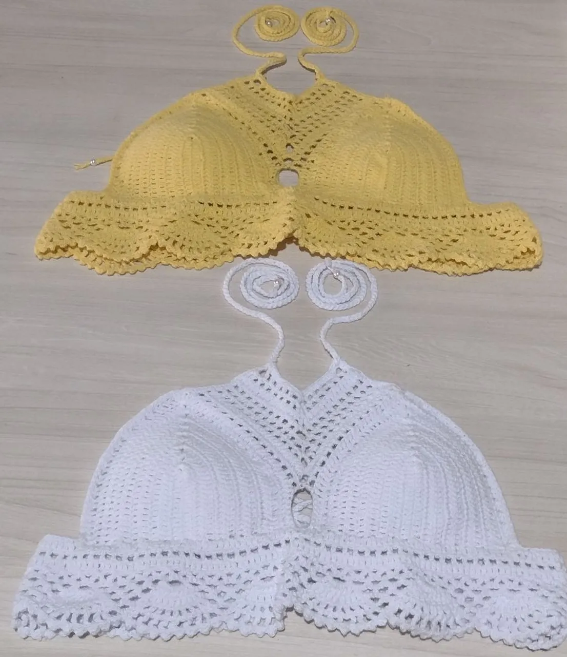 Top Crochê para Praia - Branco e Amarelo