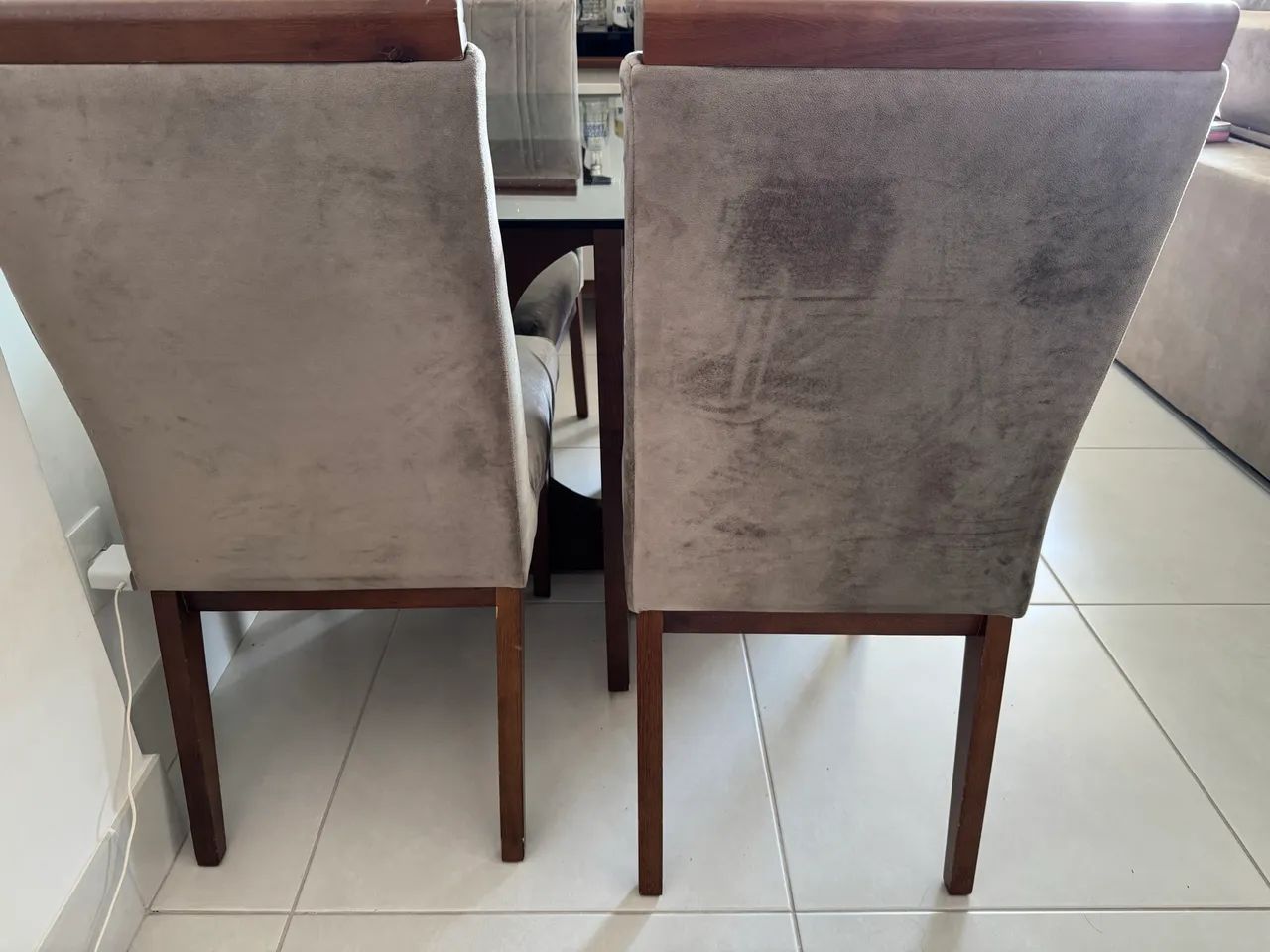 Square table 64209948460163121